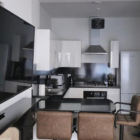 Montgomery Central Apartment 爱丁堡 外观 照片