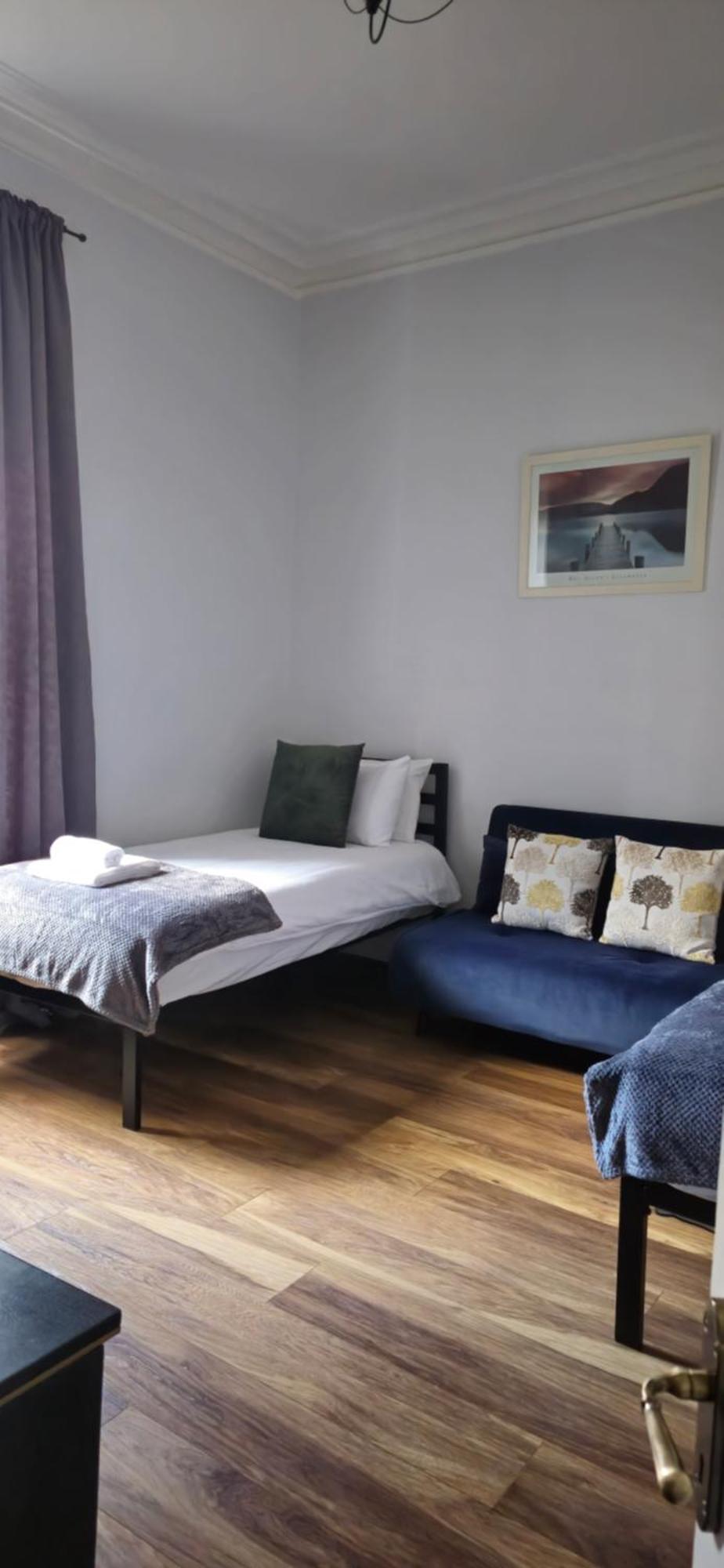 Montgomery Central Apartment 爱丁堡 外观 照片